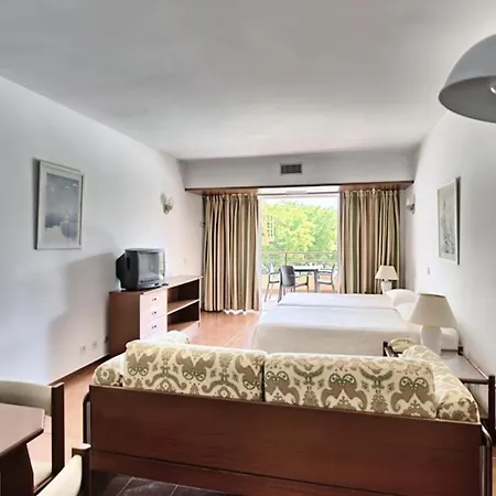 Dom Pedro Portobelo 5*